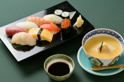 織田調理師専門学校のオープンキャンパスの調理実習で作れる寿司と茶碗蒸し