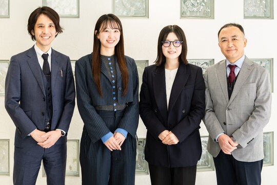 織田調理師専門学校の入学相談スタッフ