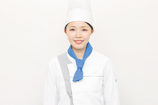 織田調理師専門学校調理師科内定者青柳さん
